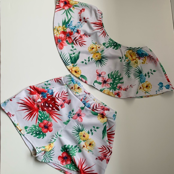 Boohoo Short Set - Picture 6 of 6